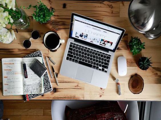 Praca Online - Pozyskiwanie Klientów Na Usługi I Produkty