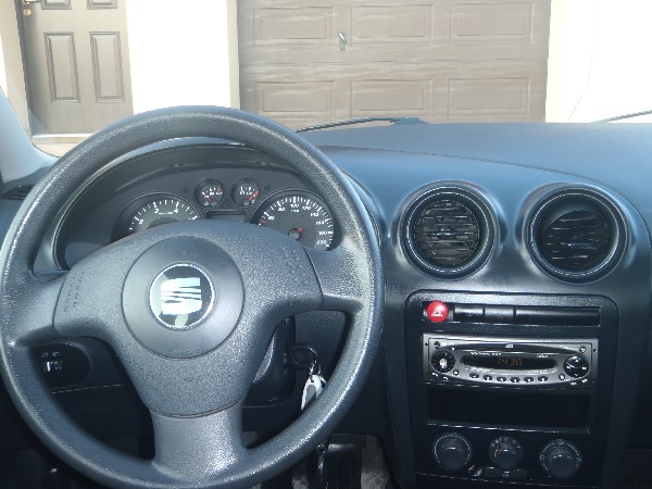 Sprzedam Seata Cordoba 4