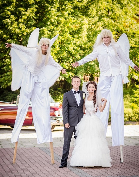 Anioły Na Szczudłach Całą Polska